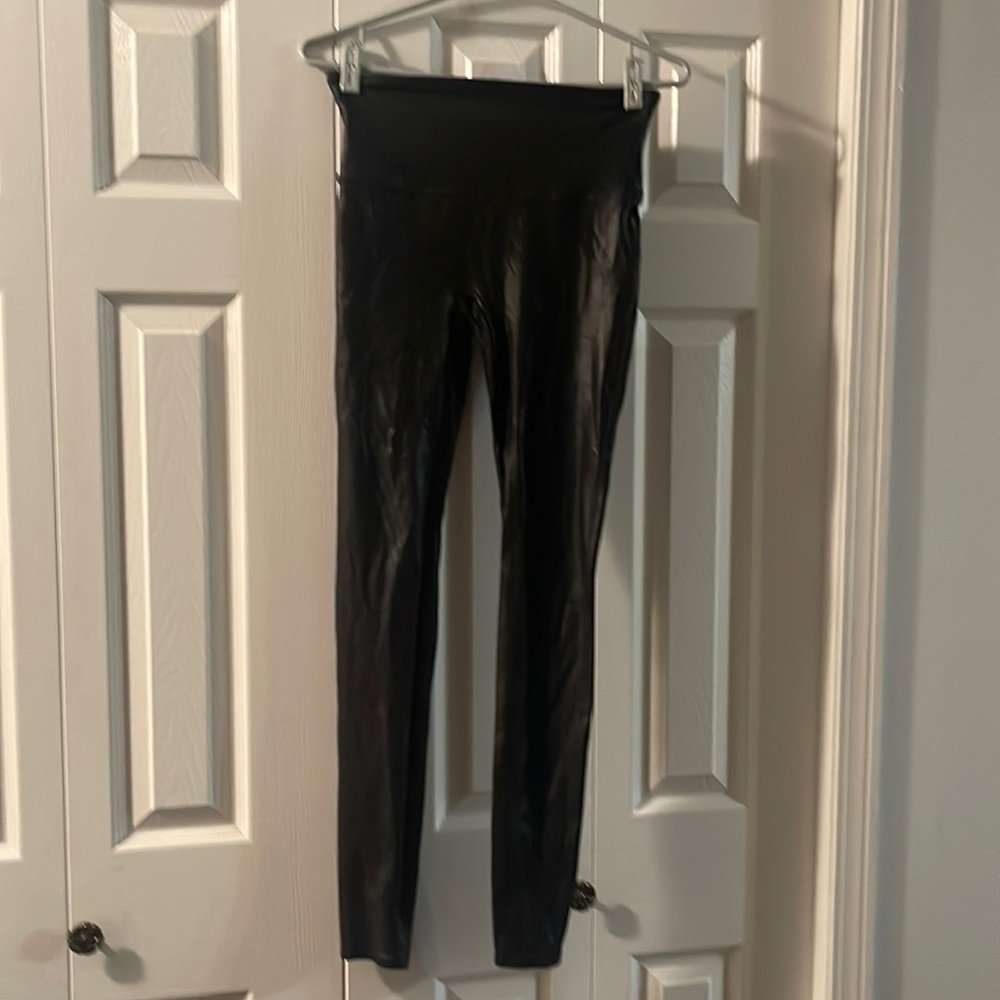 Spanx Faux Leather Leggings🥰🥰